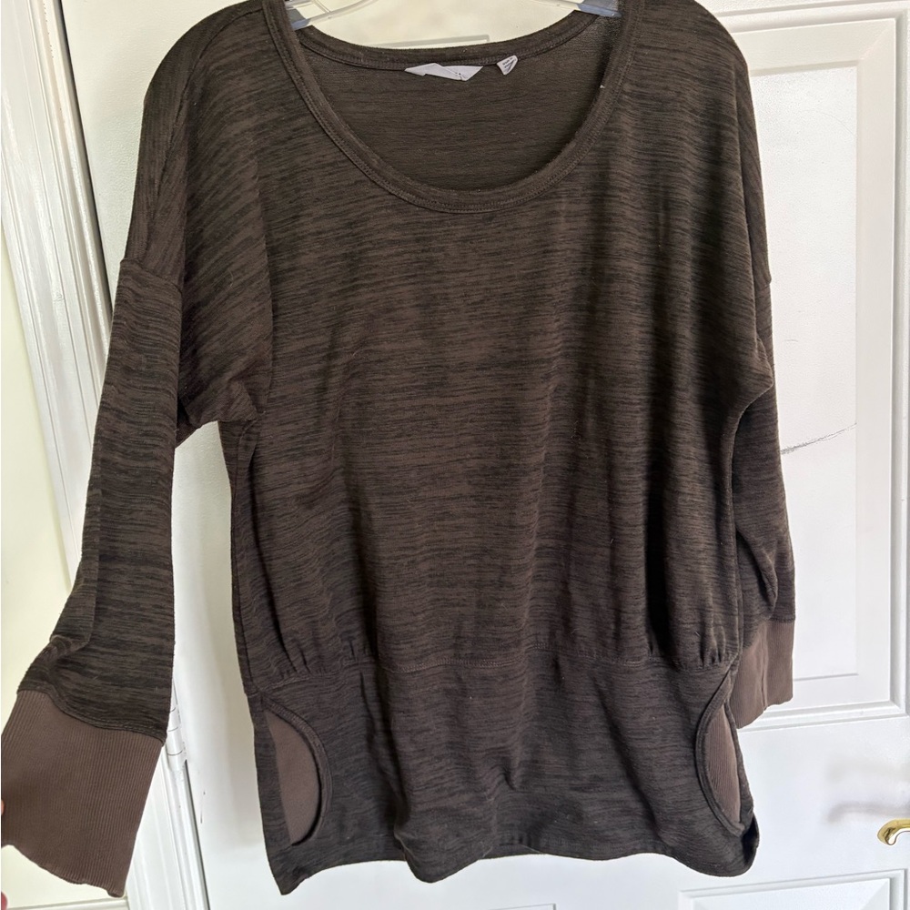 Athleta Green Long Sleeve Top